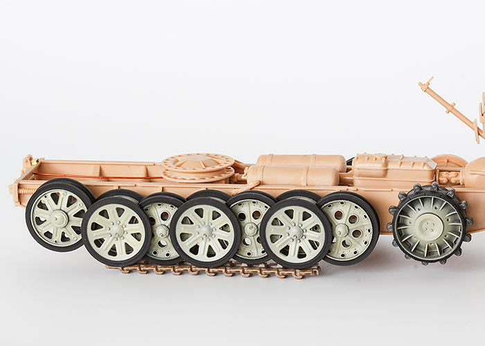 1/35 QuickWheel QW-170 Sd.Kfz. 8 - Trumpeter