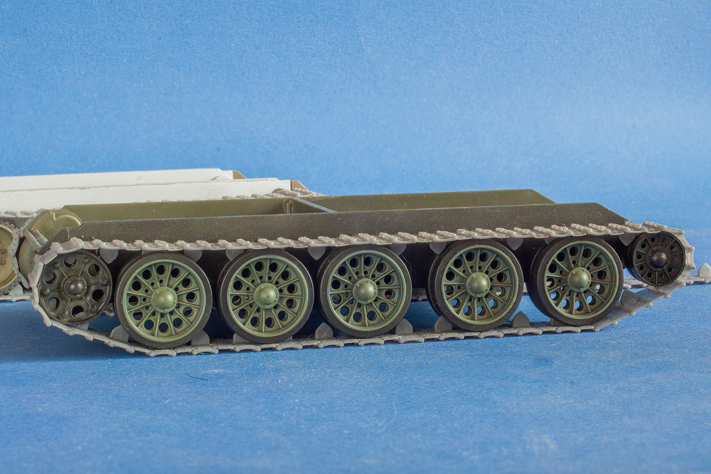 1/35 QuickTracks T-35011 "Wafer" Tracks for T-34; SU-85; SU-100; SU-122