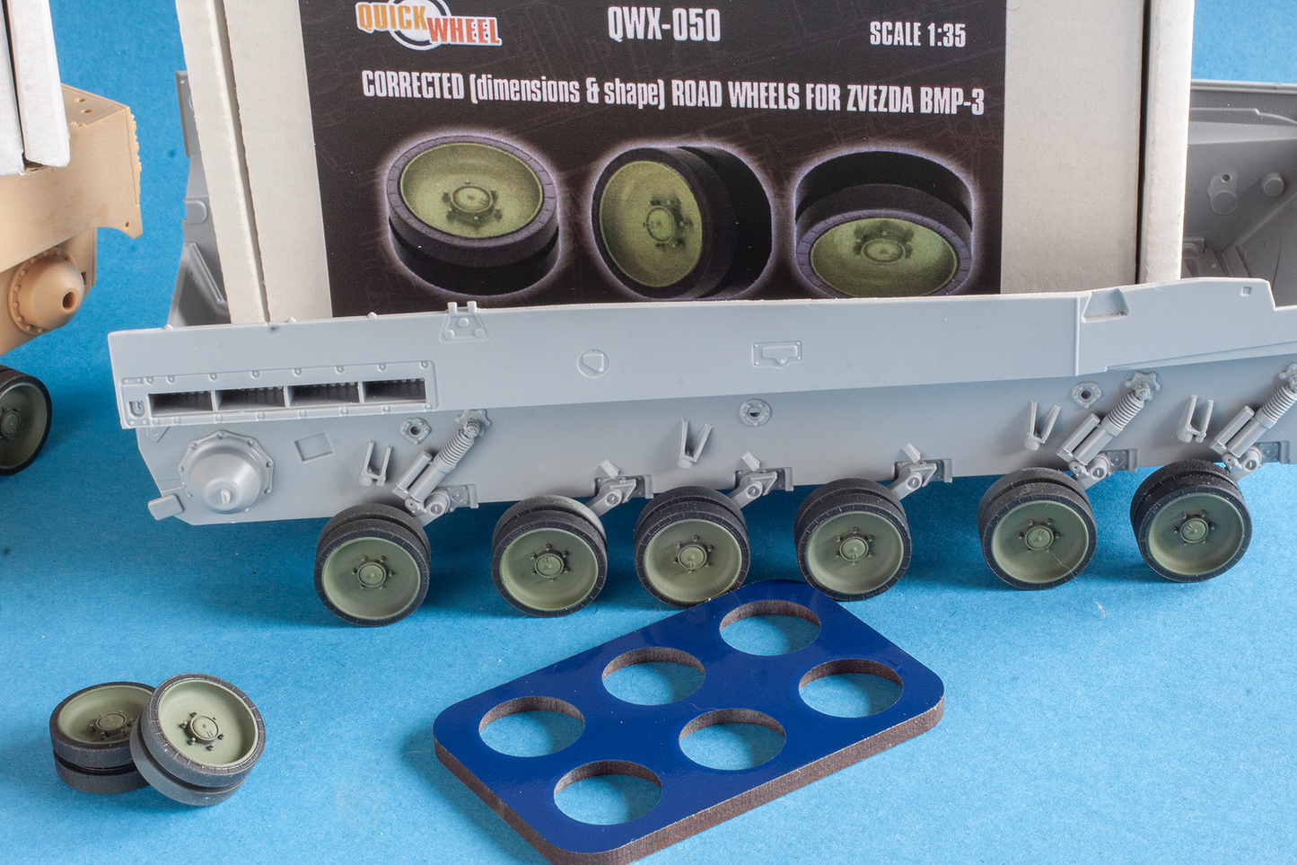 1/35 QuickWheel QWX-050 BMP-3 Road Wheels (corrected dimensions & shape) - Zvezda