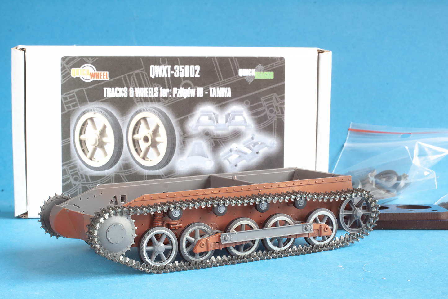 1/35 QuickWheel QWXT-35002 Tracks & Wheels for Pz.Kpfw. I B - Tamiya