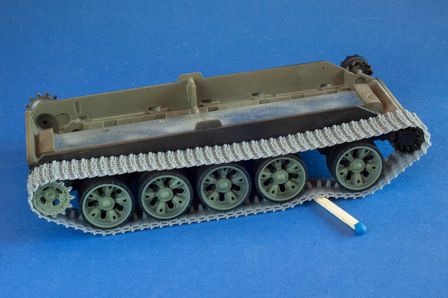 1/48 QuickTracks T-48005 Tracks (OMSh type) for T-54; T-55; T-62; ZSU-23/2; Tiran (4,5,6); Achzarit (early); PLA Type 59/69