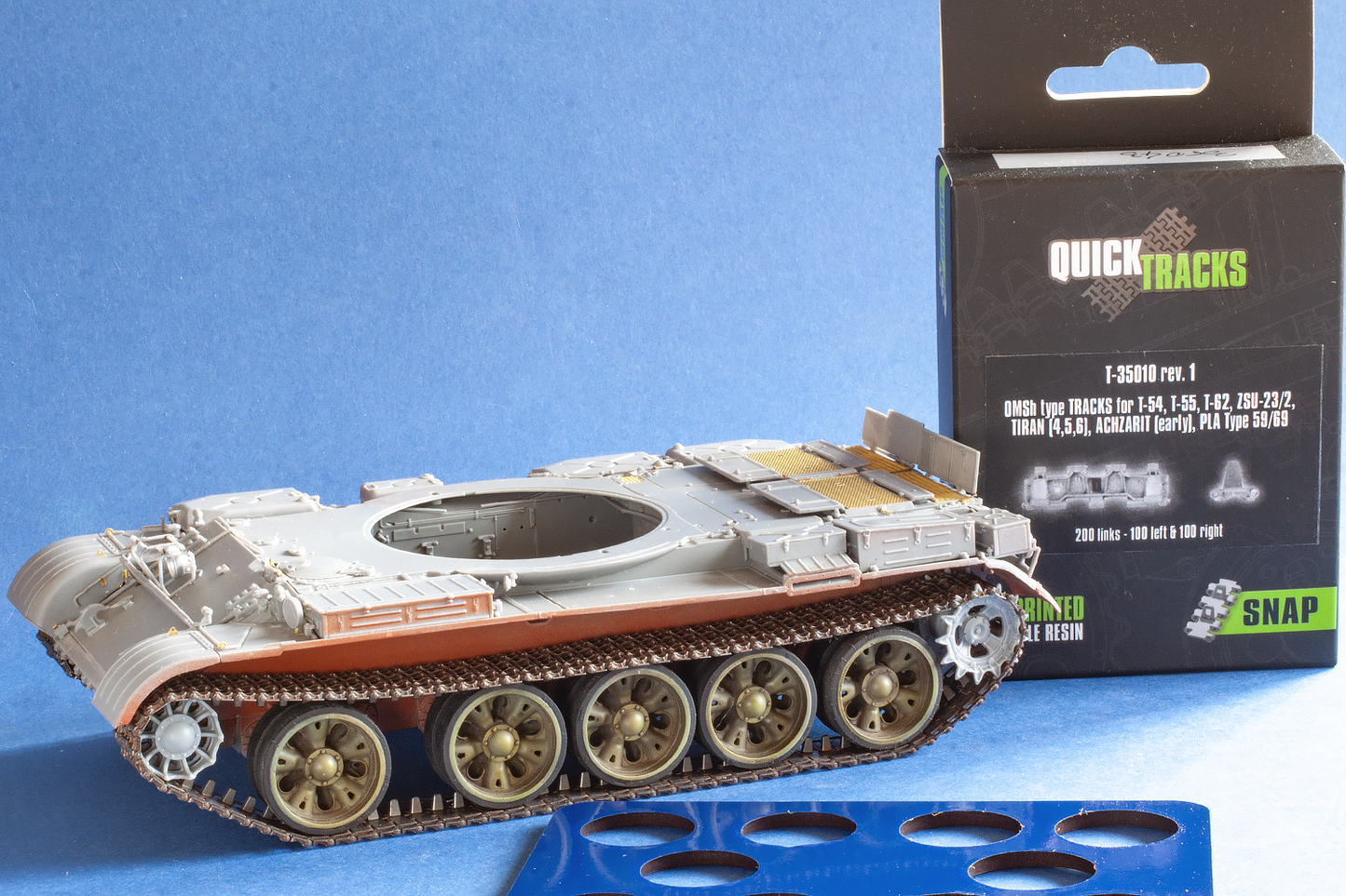 1/35 QuickTracks T-35010 Tracks (OMSh type) for T-54; T-55; T-62; ZSU-23/2; Tiran (4,5,6); Achzarit (early); PLA Type 59/69