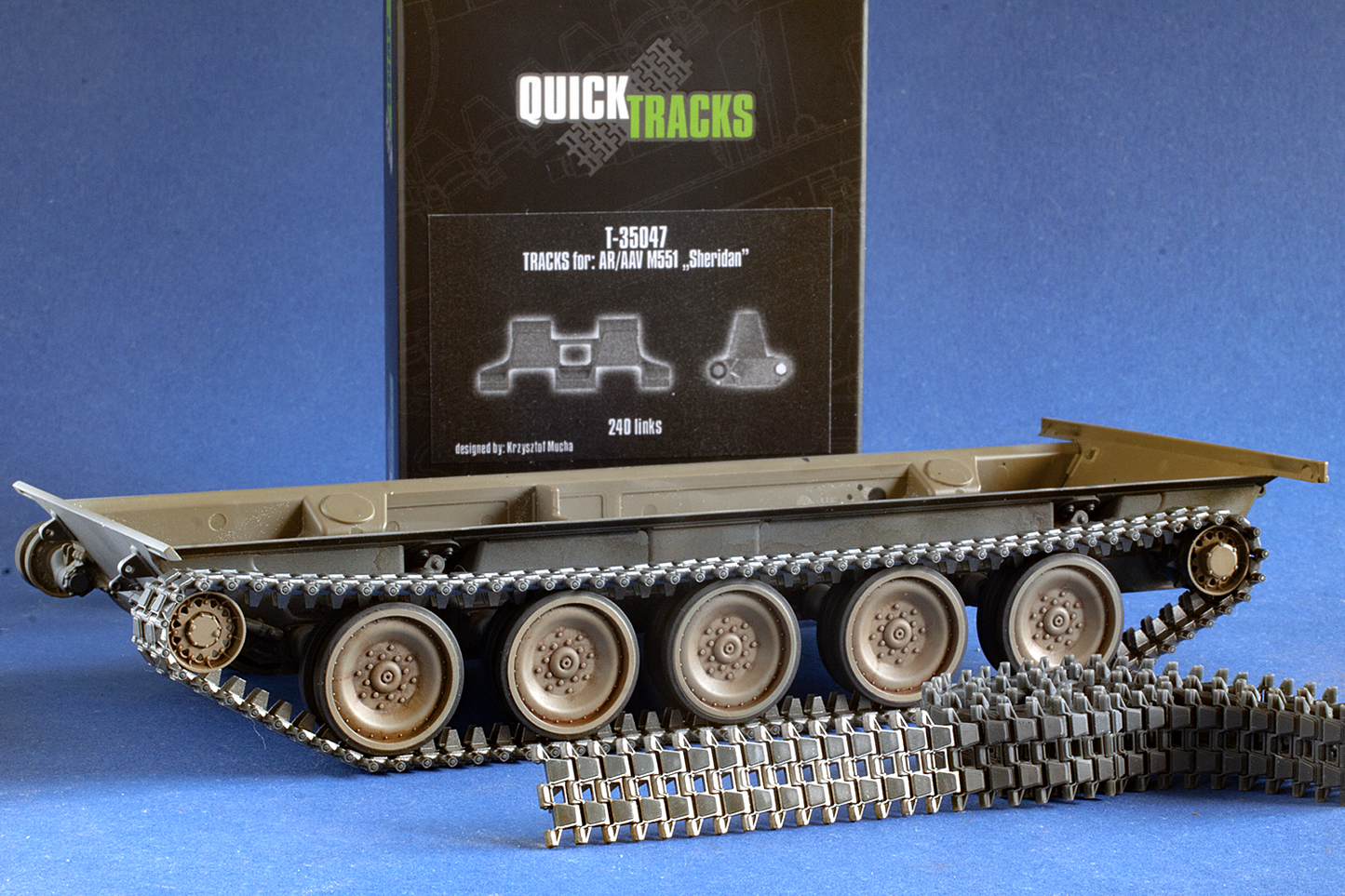 1/35 QuickTracks T-35047 Tracks for AR/AAV M551 Sheridan