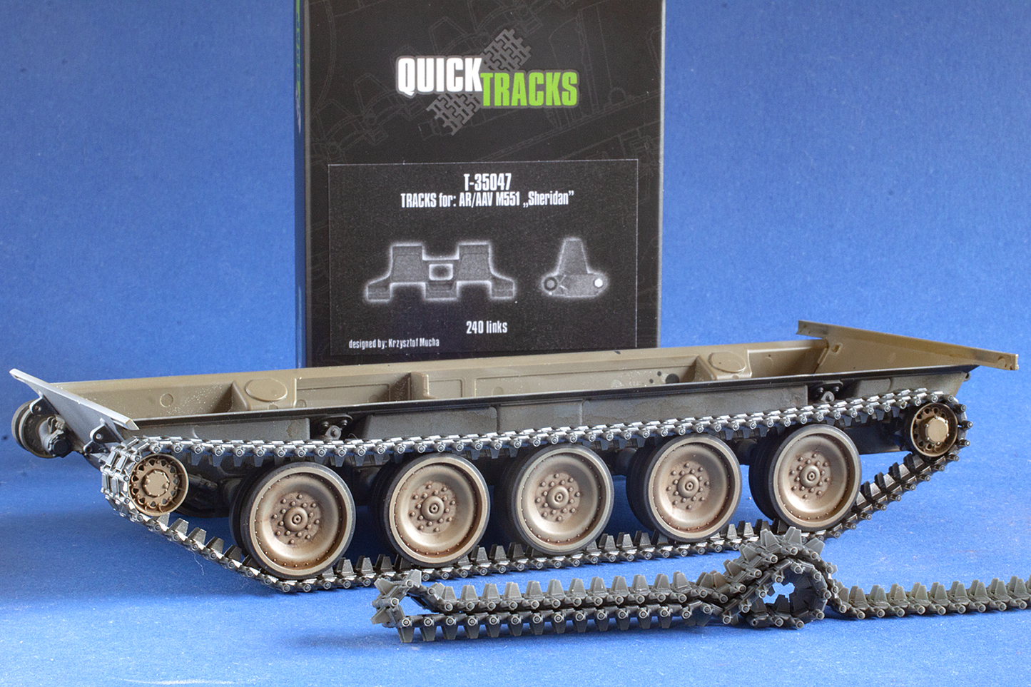 1/35 QuickTracks T-35047 Tracks for AR/AAV M551 Sheridan