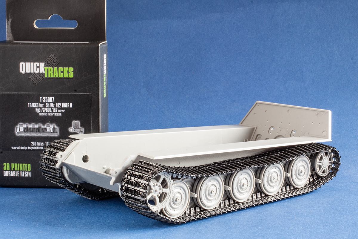 1/35 QuickTracks T-35067 Tracks for Sd.Kfz. 182 Tiger II / King Tiger - Henschel factory testing; mirrored